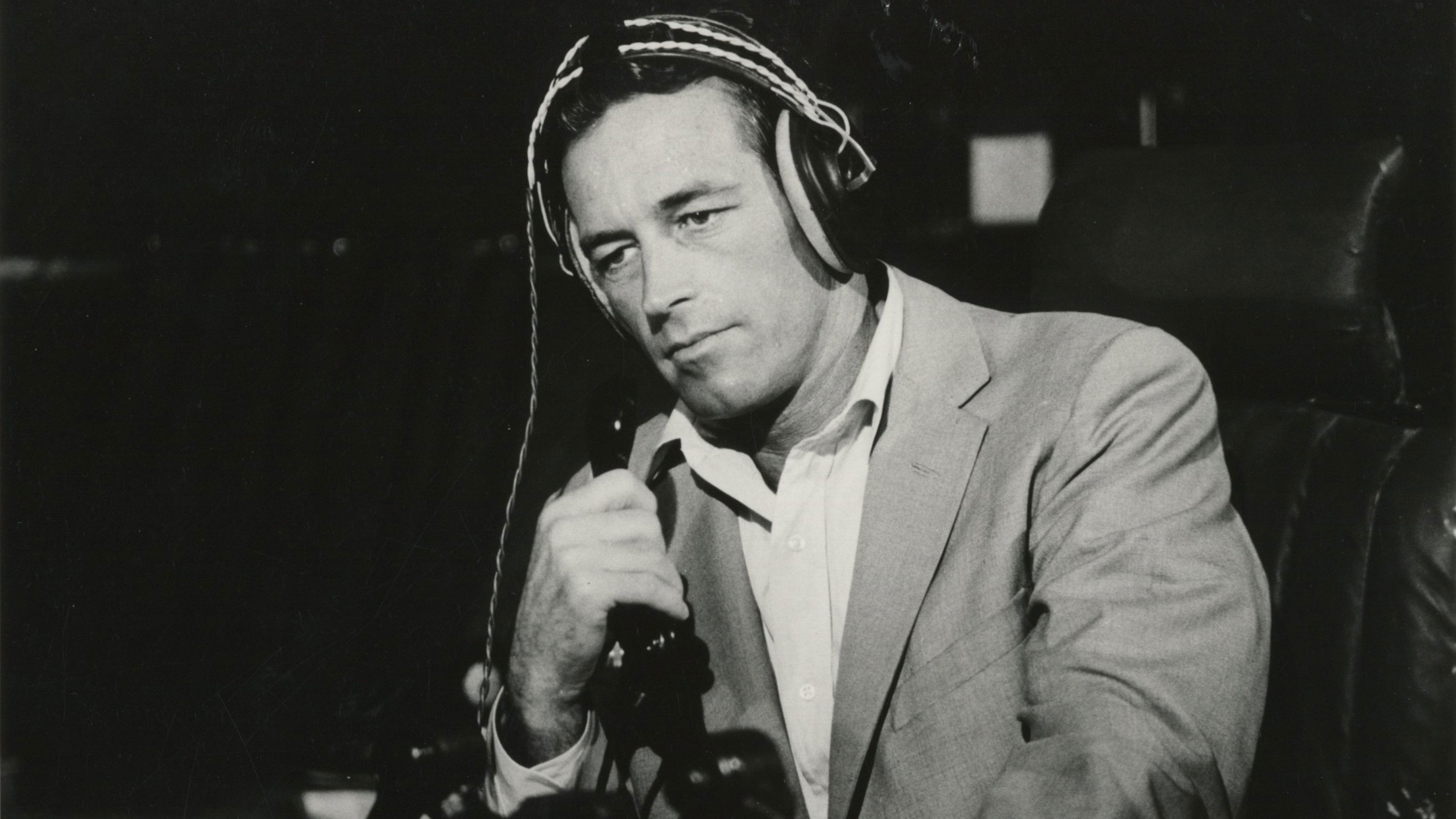 Jet Over The Atlantic Background