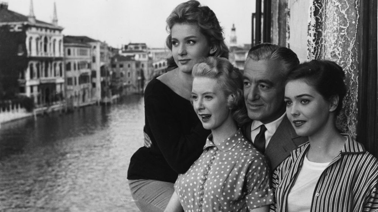 It Happened in Rome Background