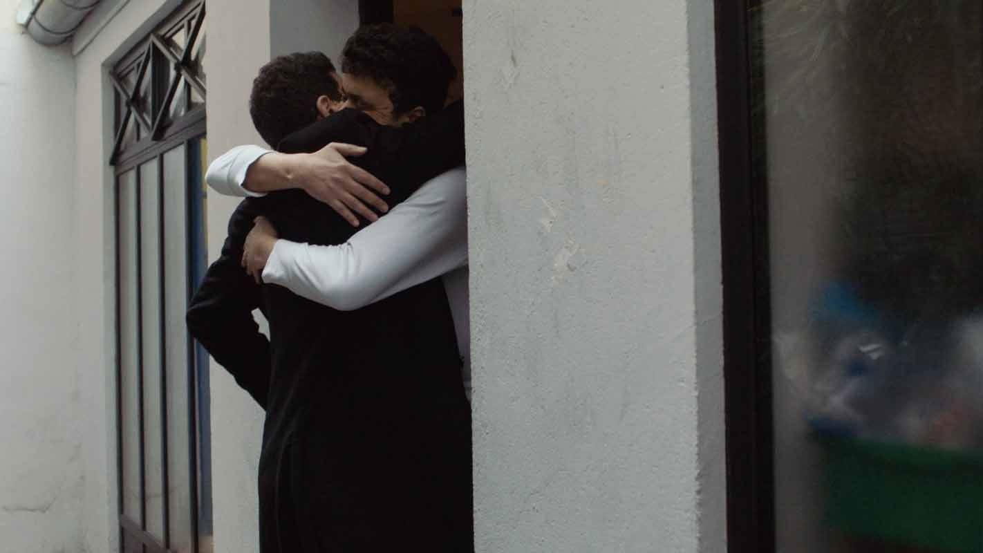 Return to Bollene Background