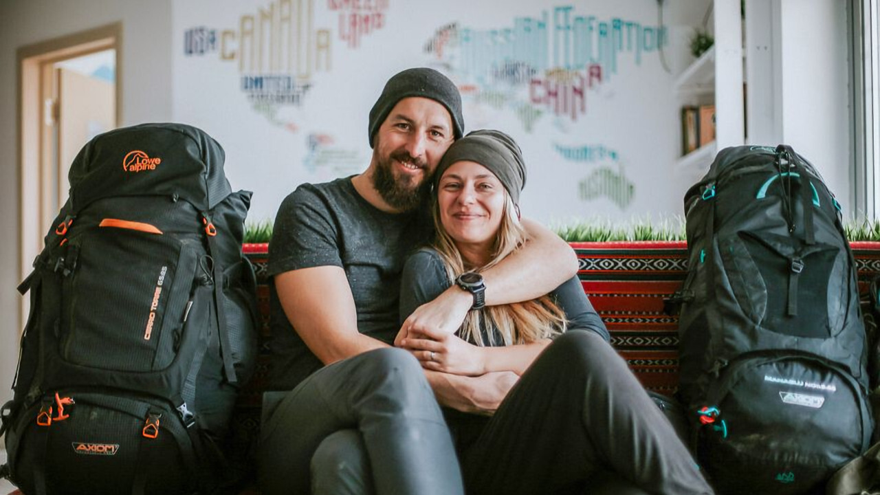 Love Around the World Background