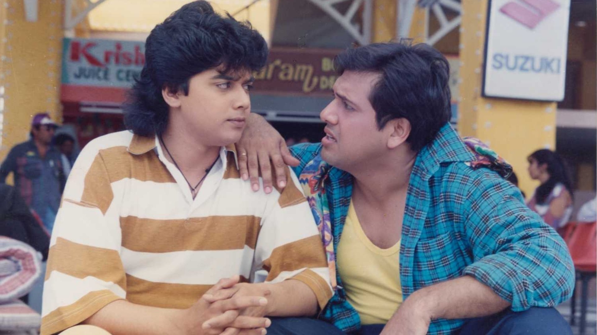 Coolie No. 1 Background