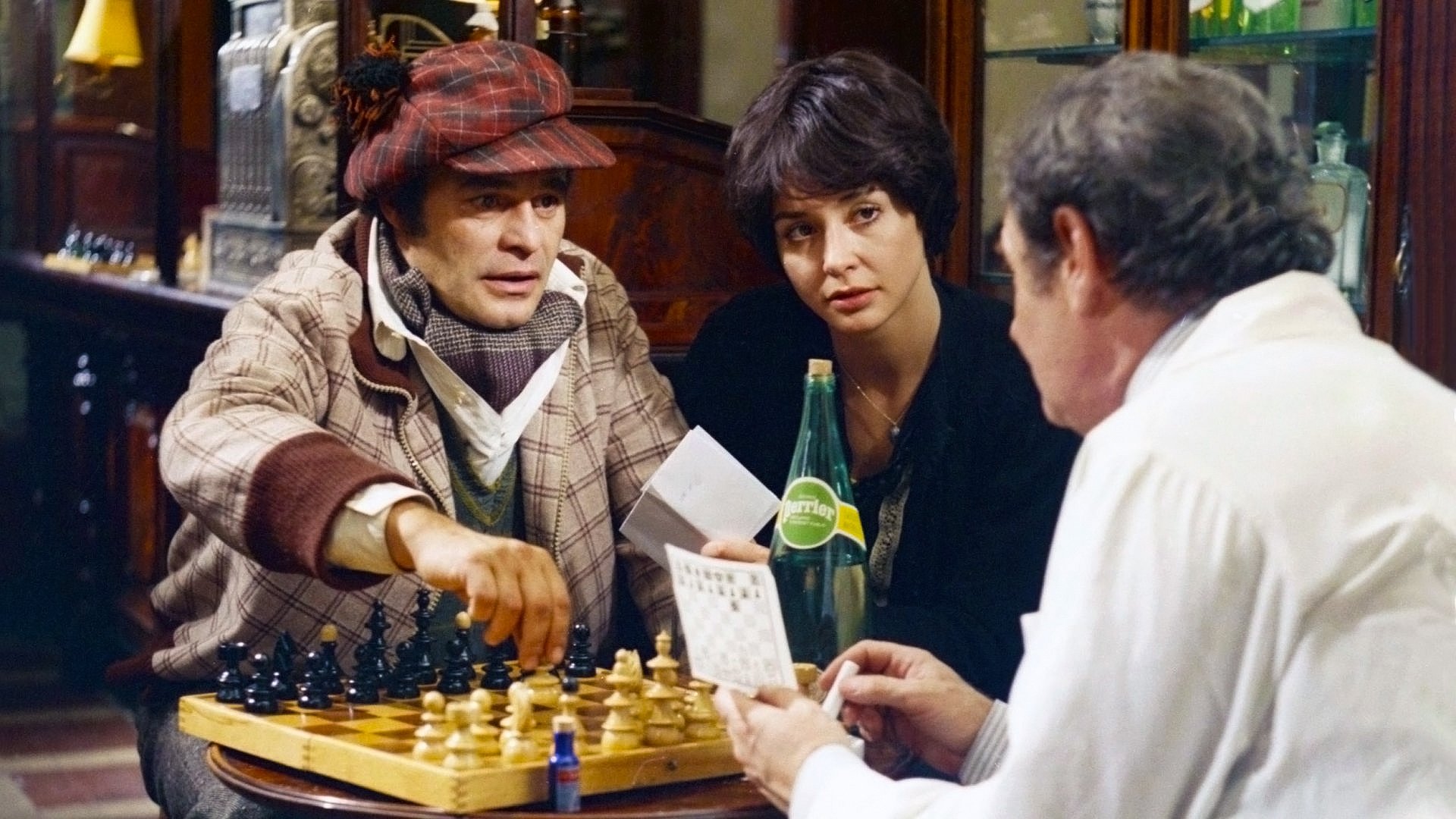 Con Artist Parade Background