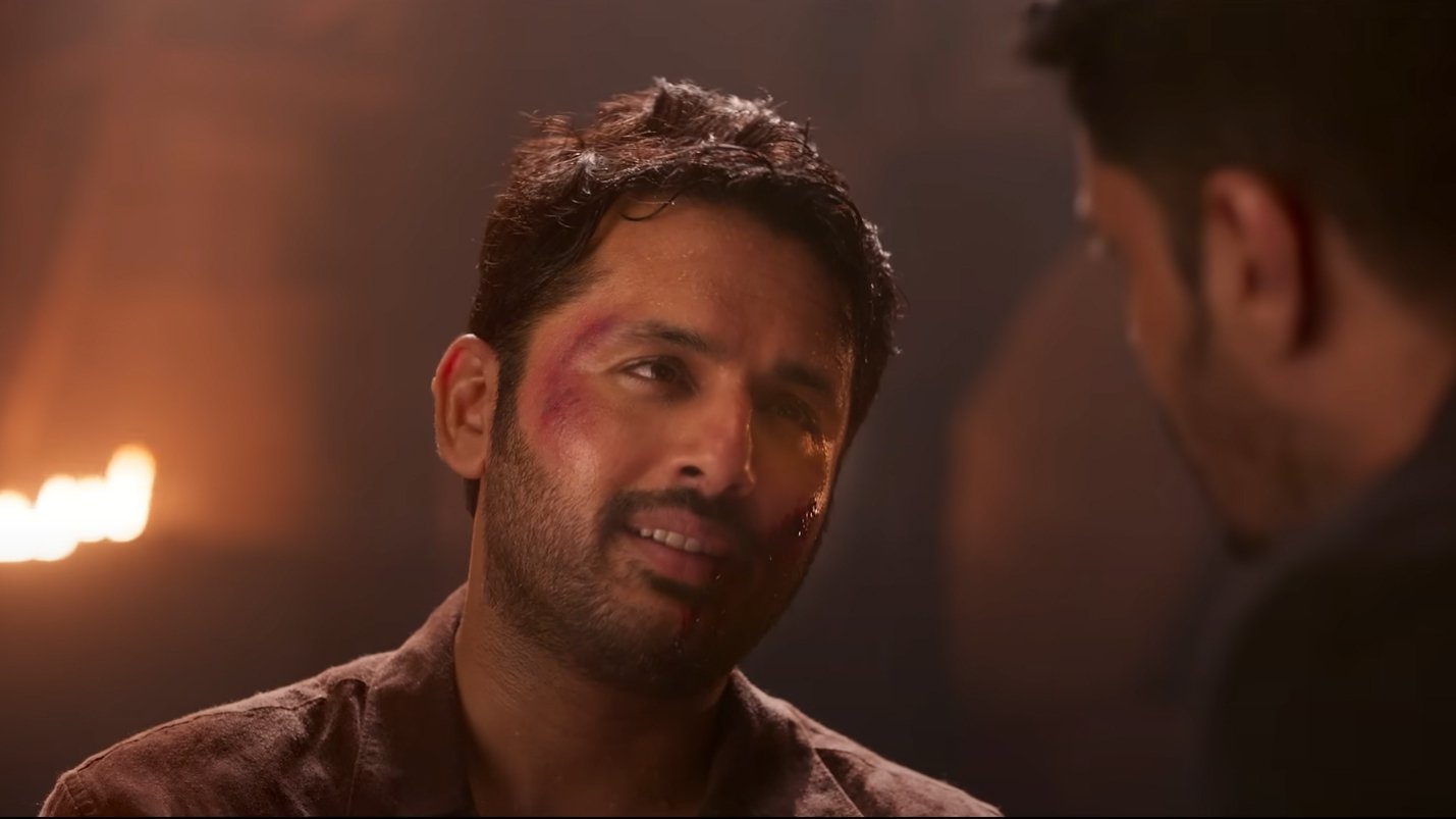 Extra Ordinary Man Background