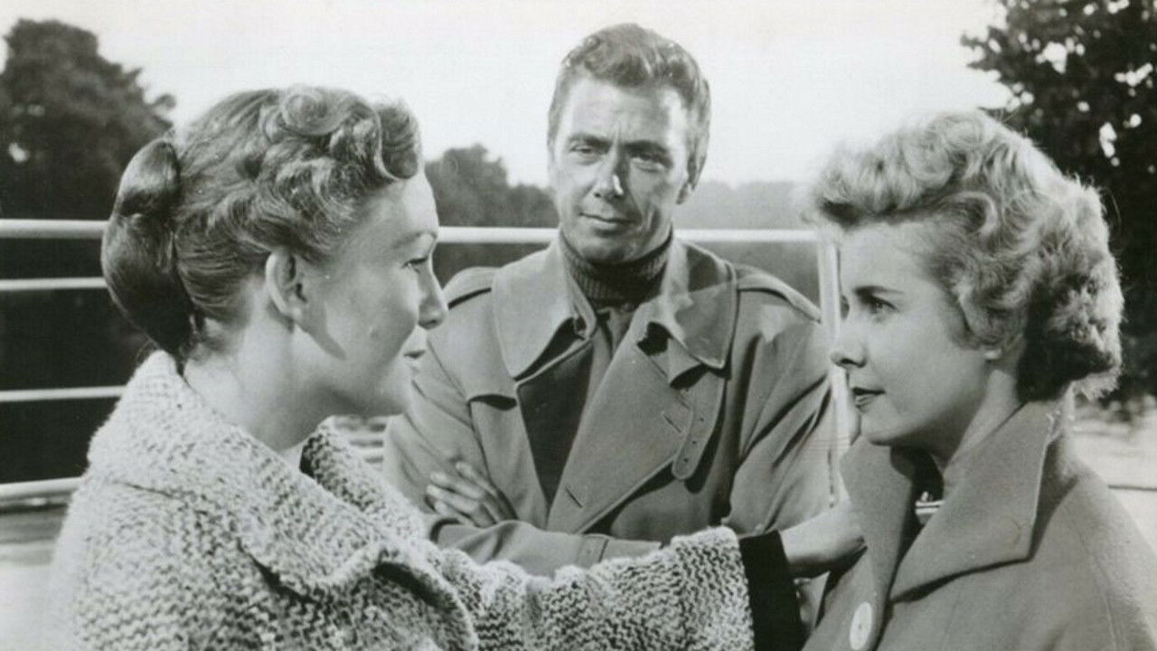 Before I Wake Background