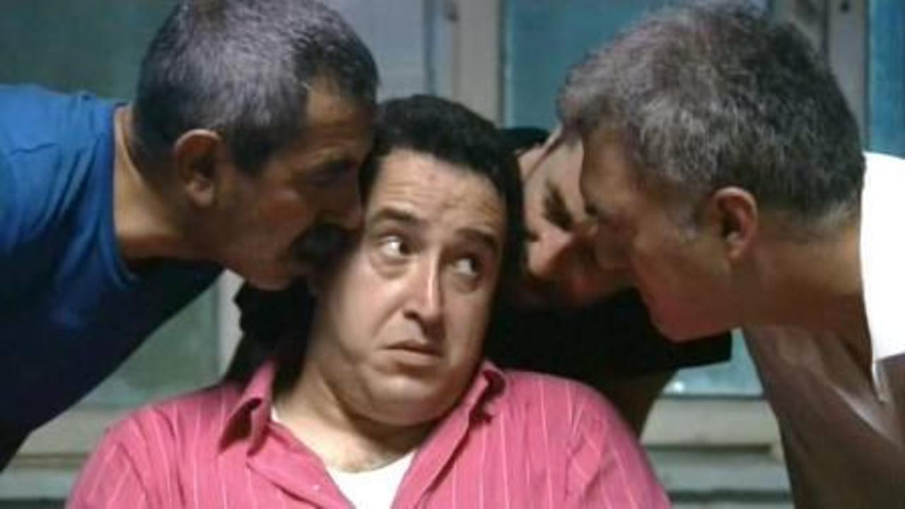 Bayrampaşa Ben Fazla Kalmayacağım Background