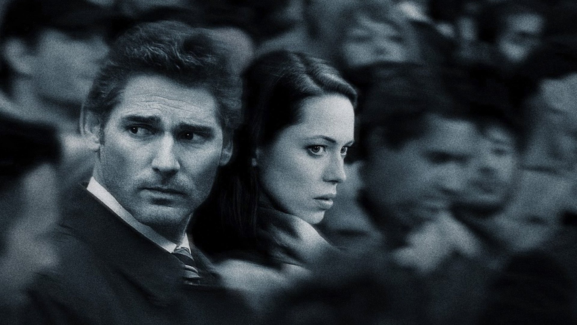 Closed Circuit Background