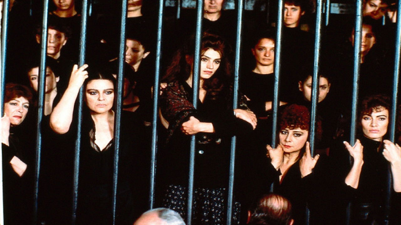 Camorra (A Story of Streets, Women and Crime) Background