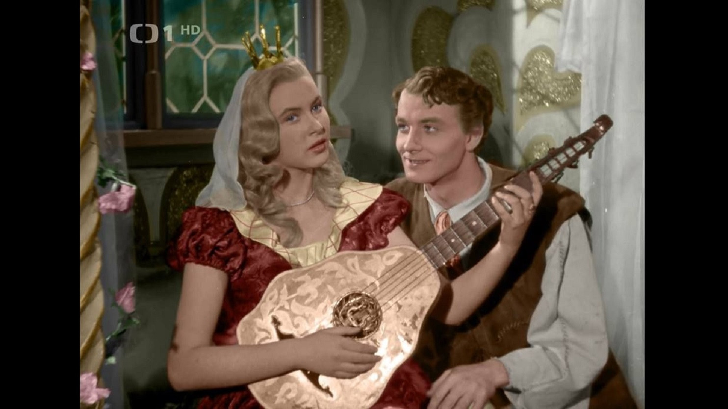 The Proud Princess Background