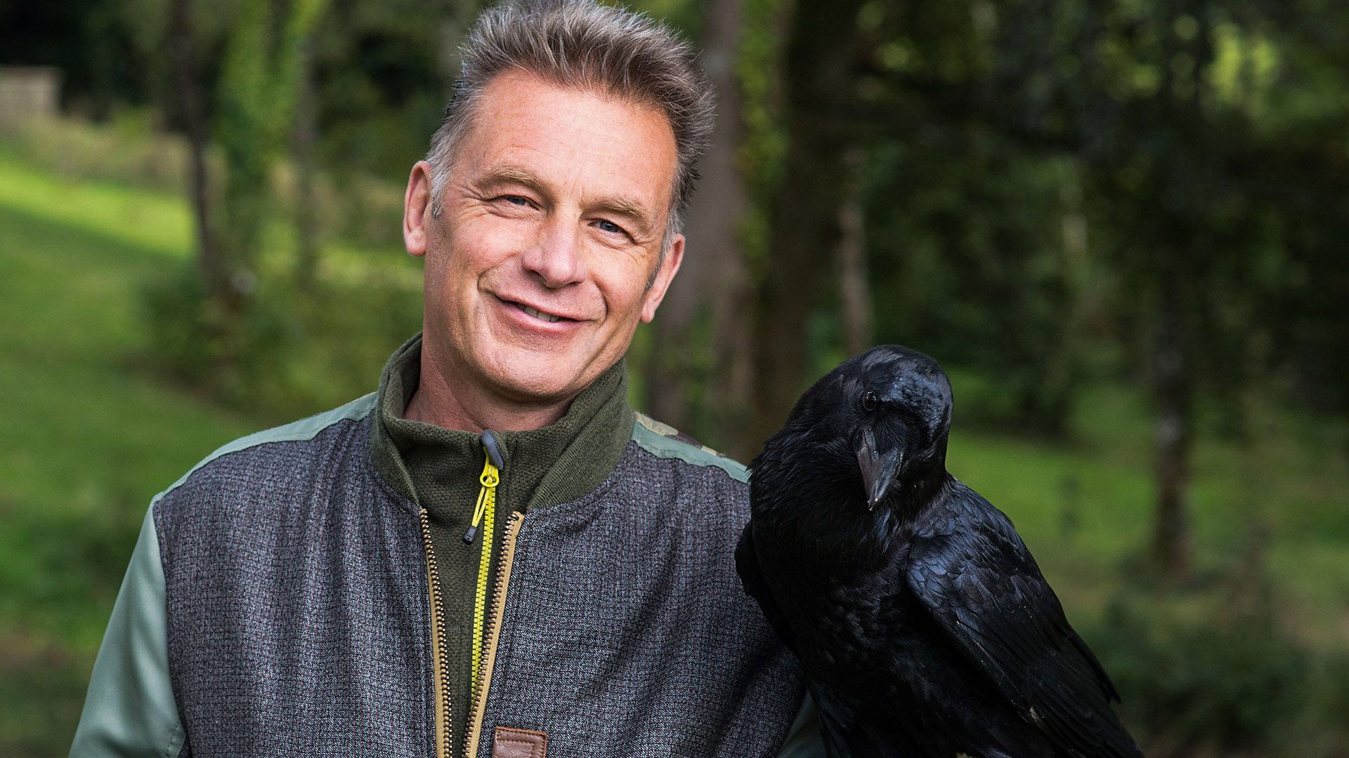Chris Packham's Animal Einsteins Background