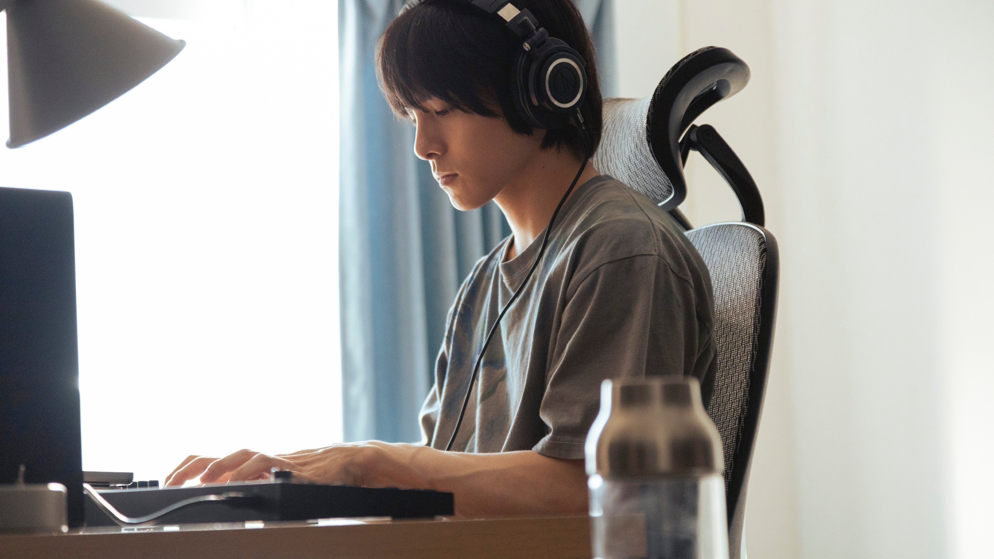 Buzzy Noise Background