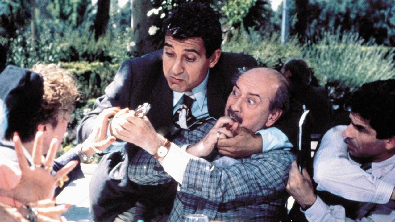 Moros y cristianos Background