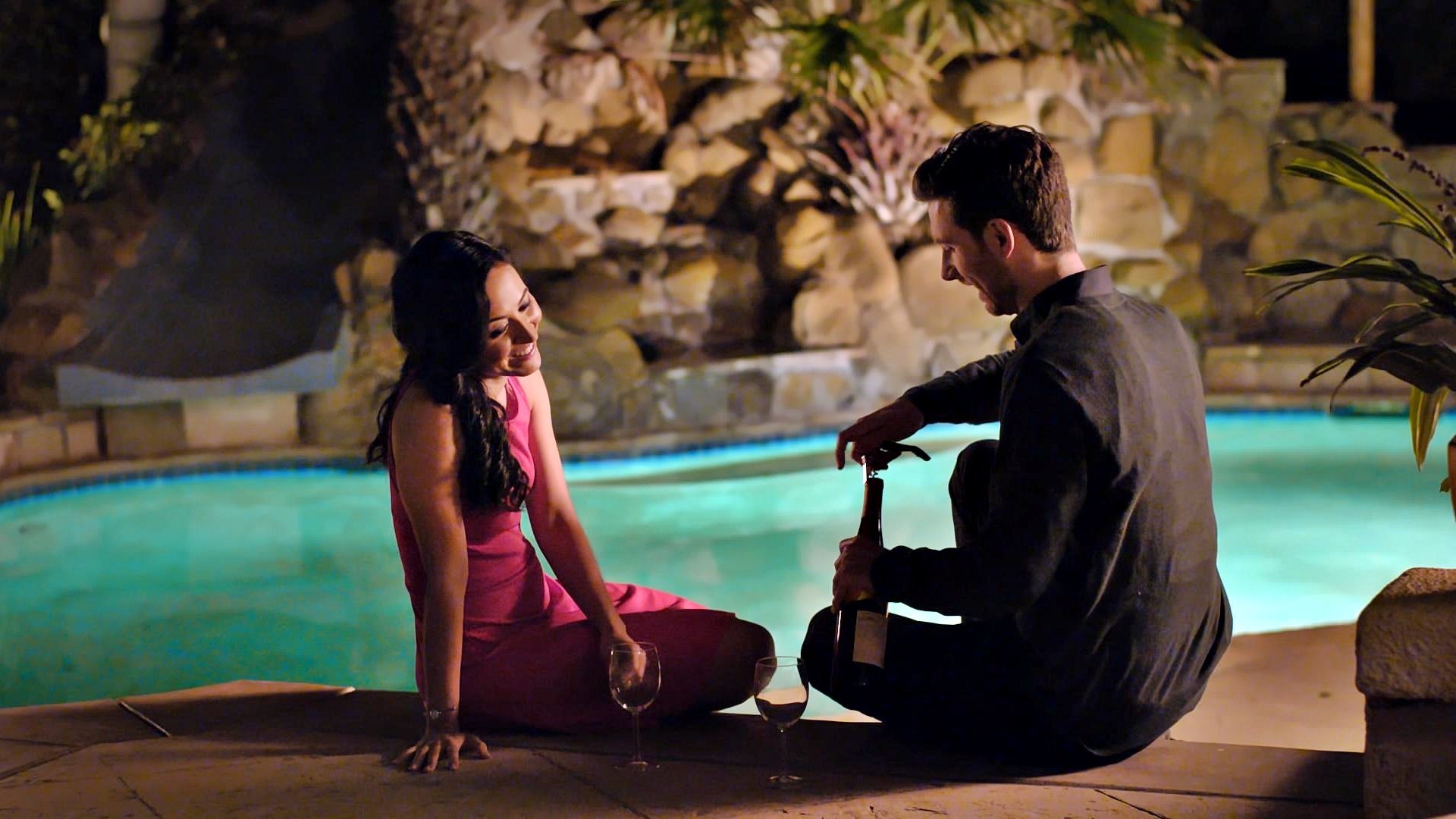 Dating Daisy Background