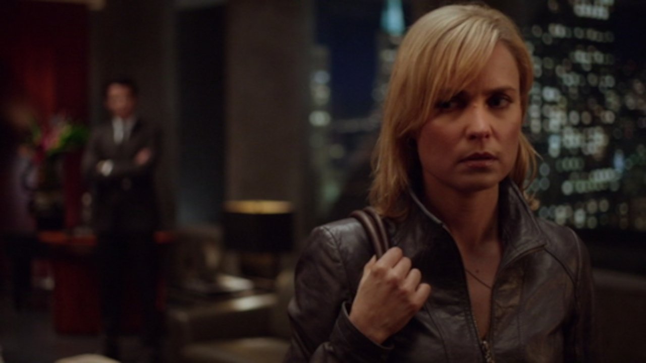 Red Widow Background