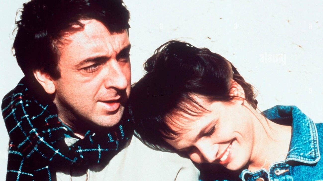 Un'altra vita Background