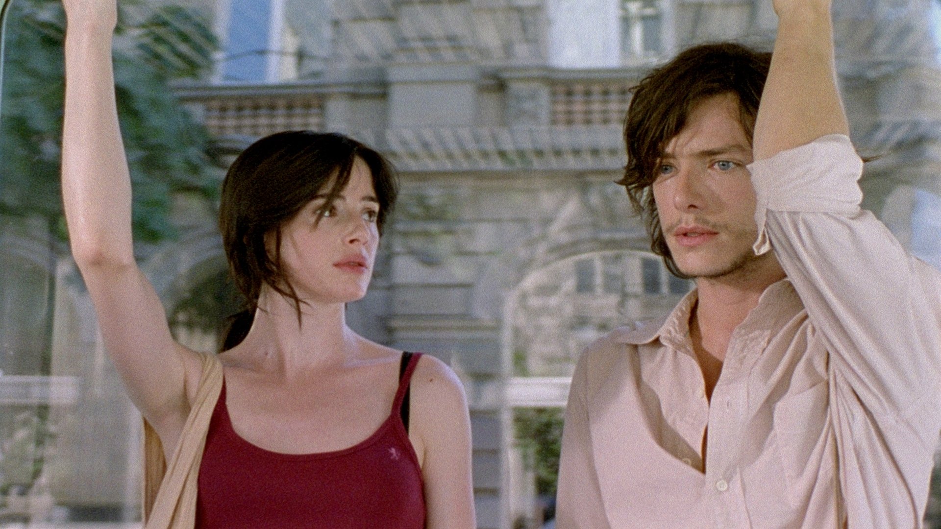 En la ciudad de Sylvia Background