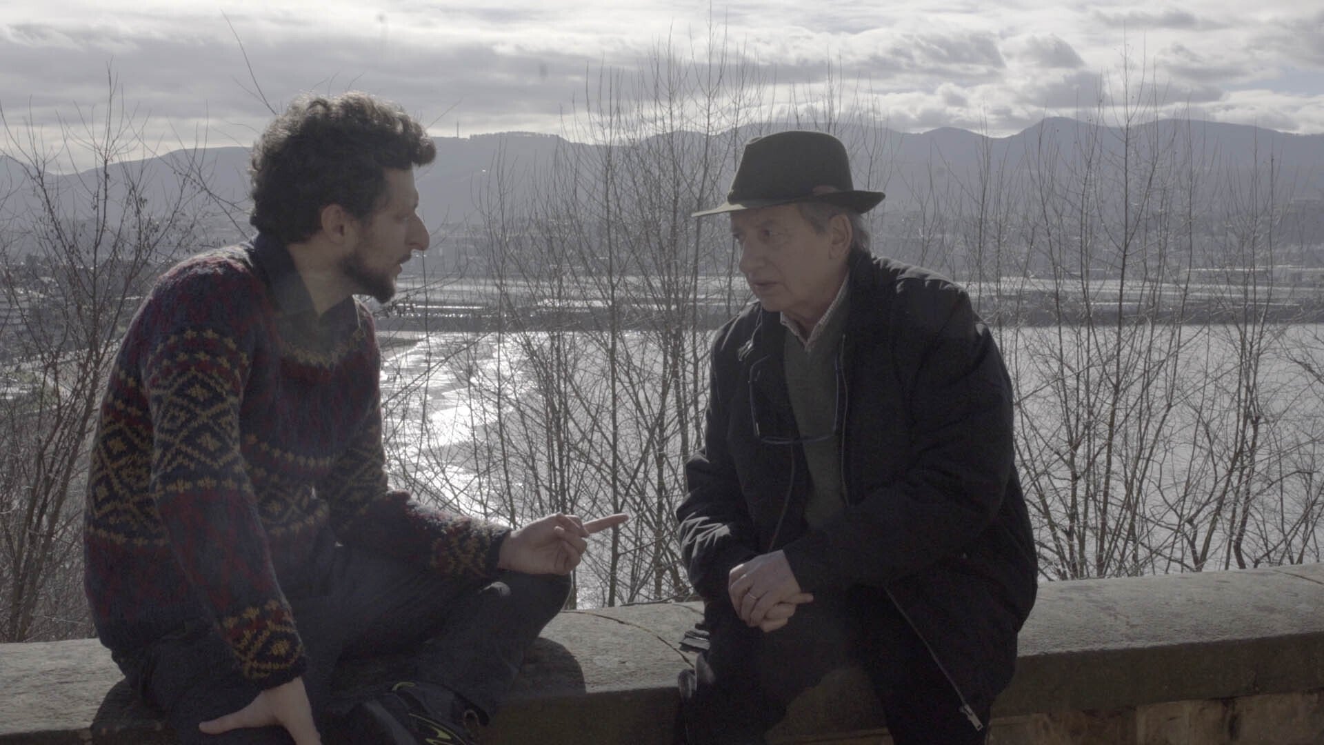 Traidores Background