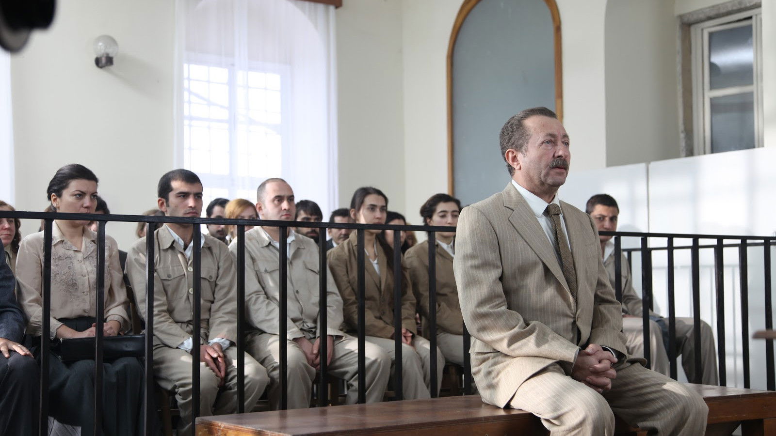 Toprağın Çocukları Background