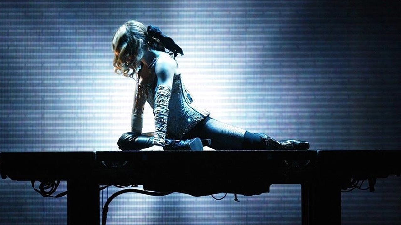 I'm Going to Tell You a Secret Background