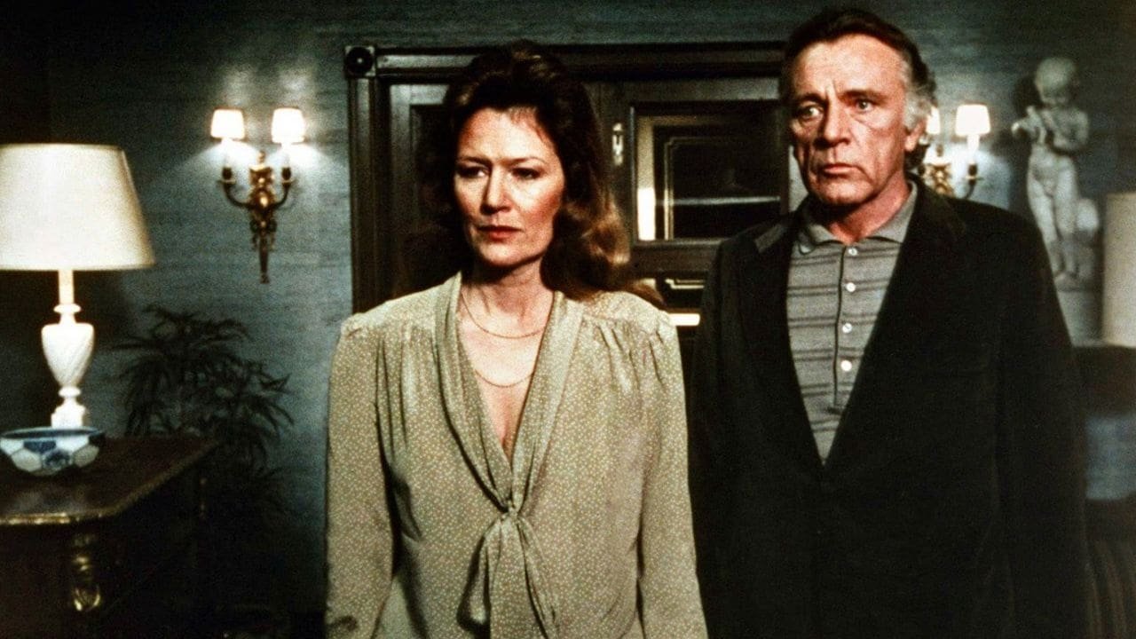 Circle of Two Background