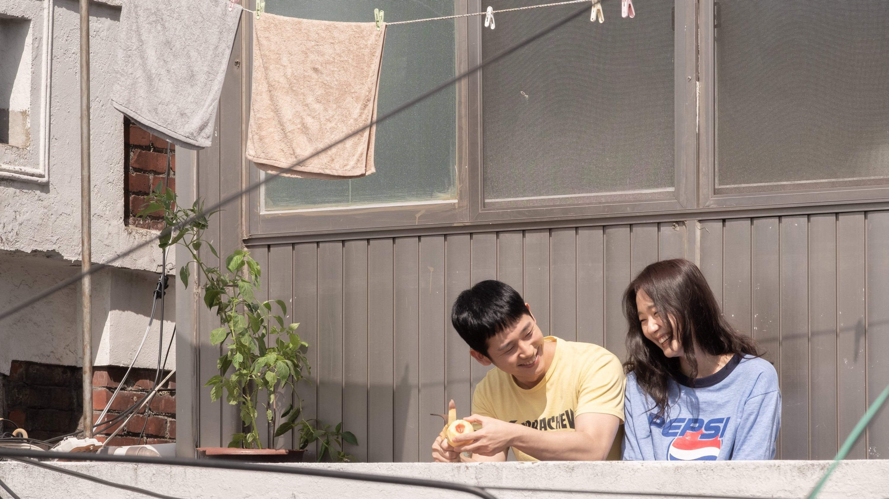 Tune in for Love Background