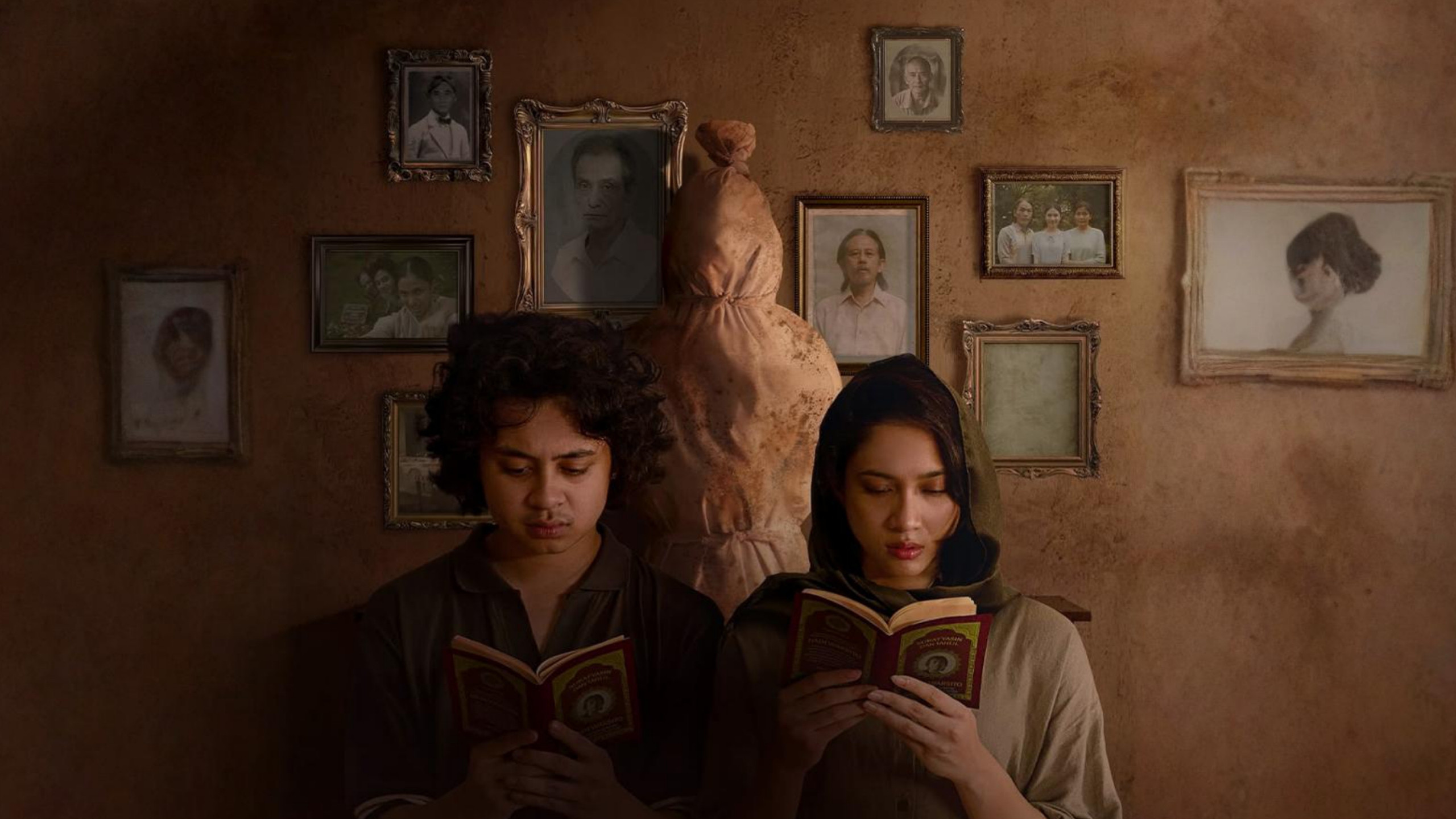 Selepas Tahlil Background