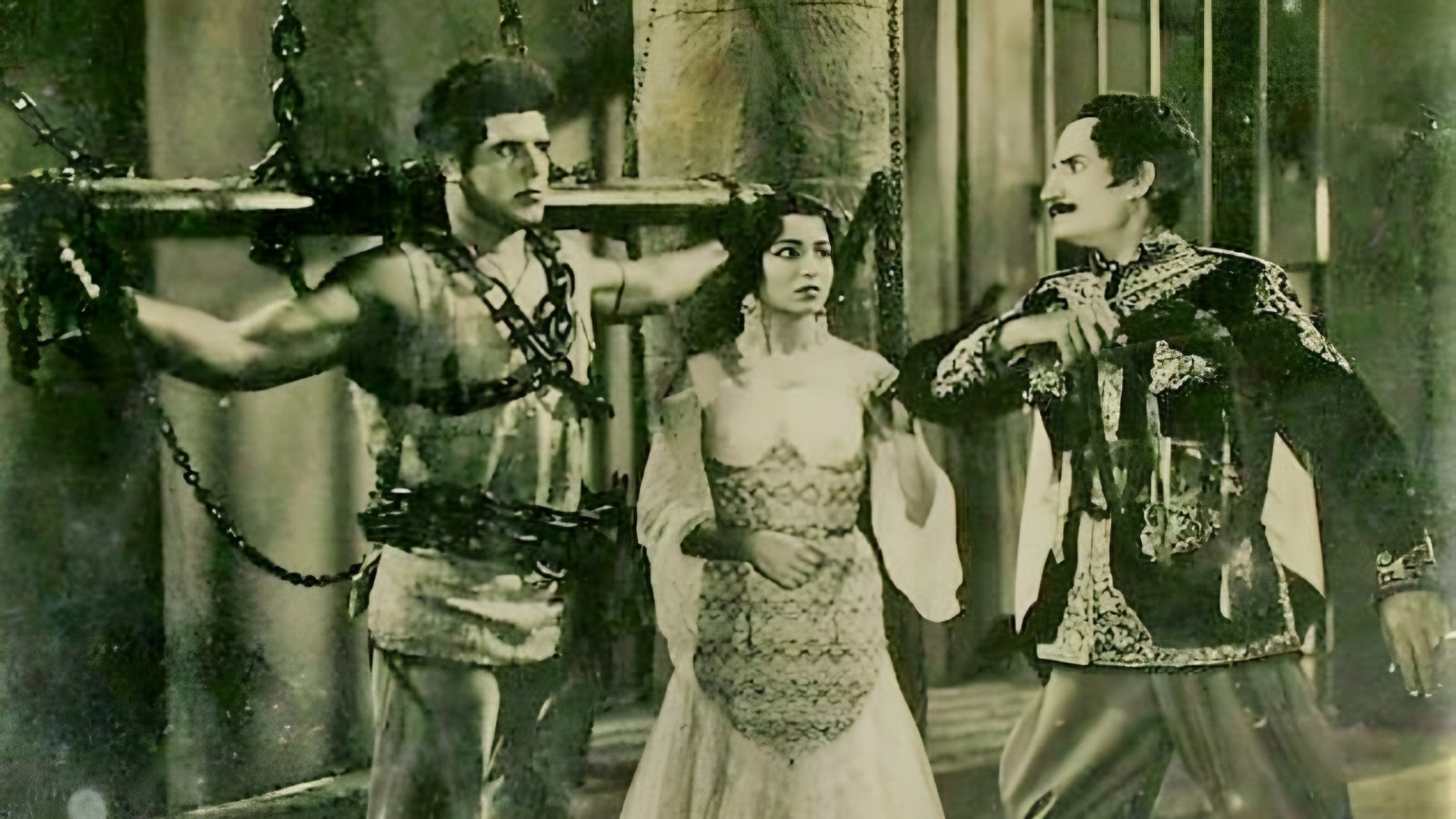 Darasingh Background