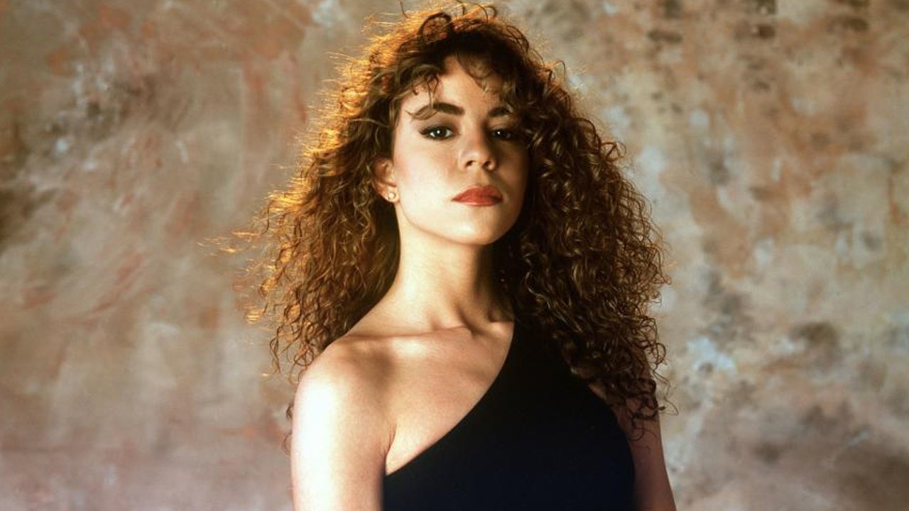 Mariah: The Diva, The Demons, The Drama Background