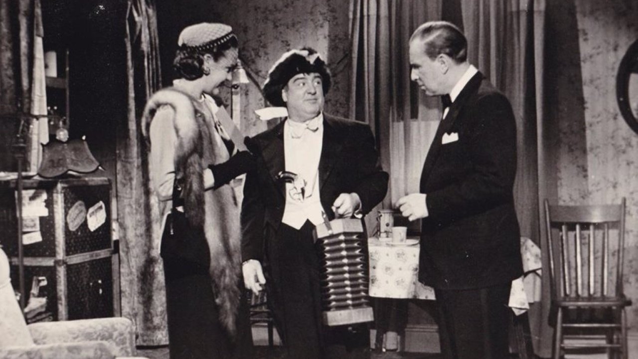 Comin' Round the Mountain Background