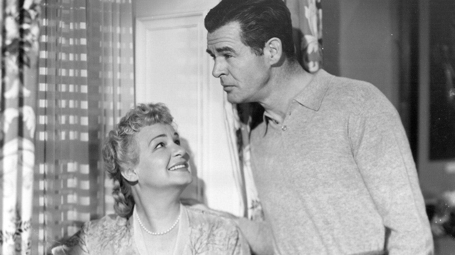 About Mrs. Leslie Background