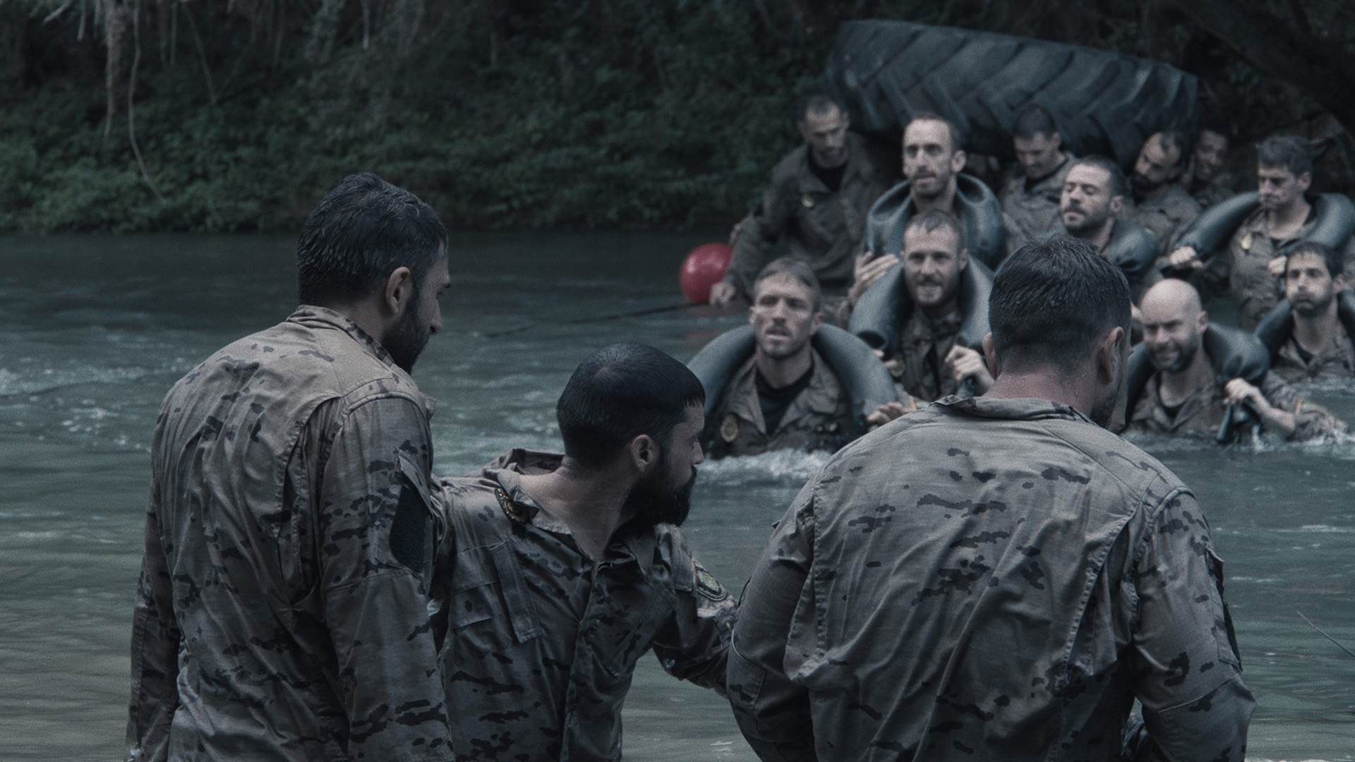 G.E.O. Más allá del límite Background