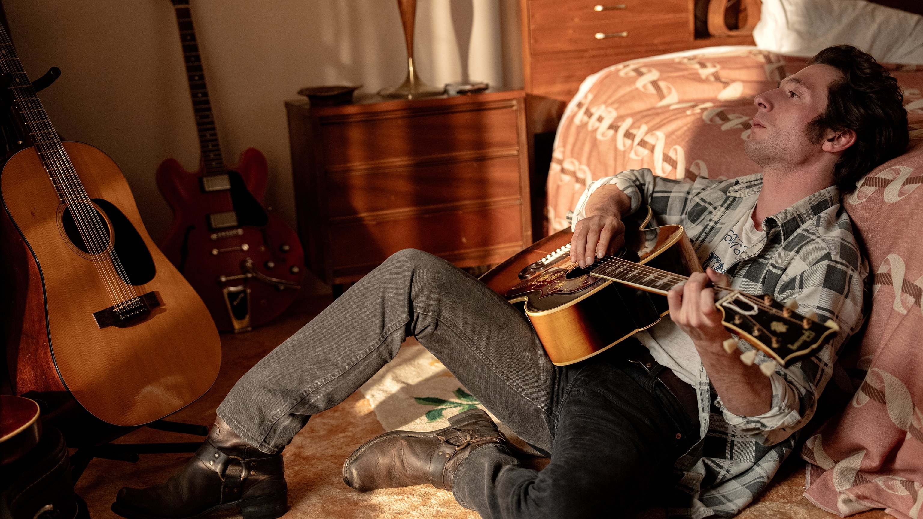 Springsteen: Deliver Me from Nowhere Background