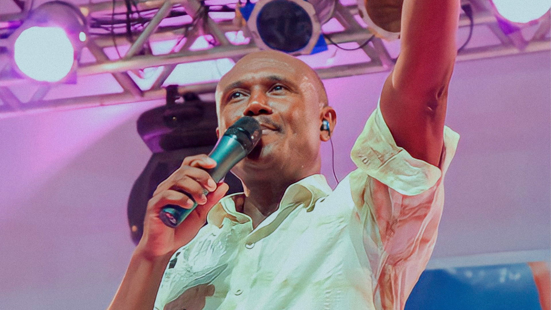 Irmão Lázaro - Testemunho e Louvor Background