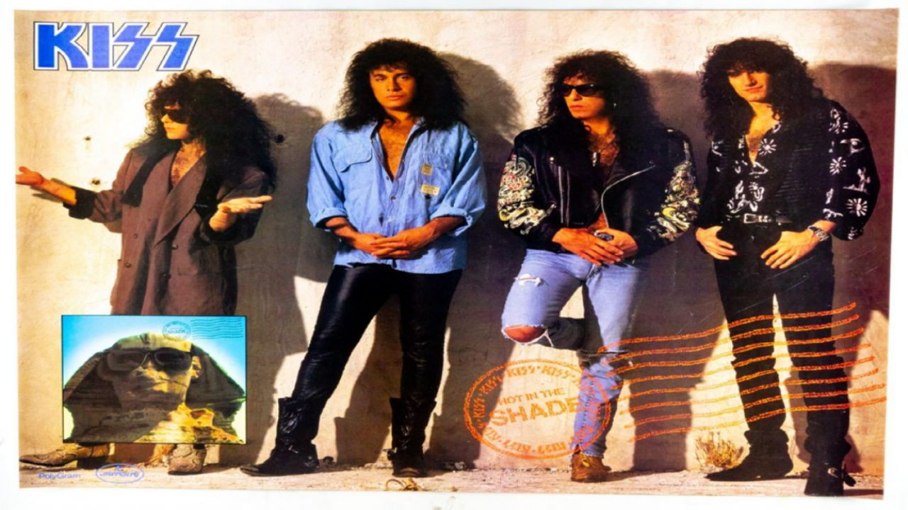 Kiss [1990] Detroit 1990 Background
