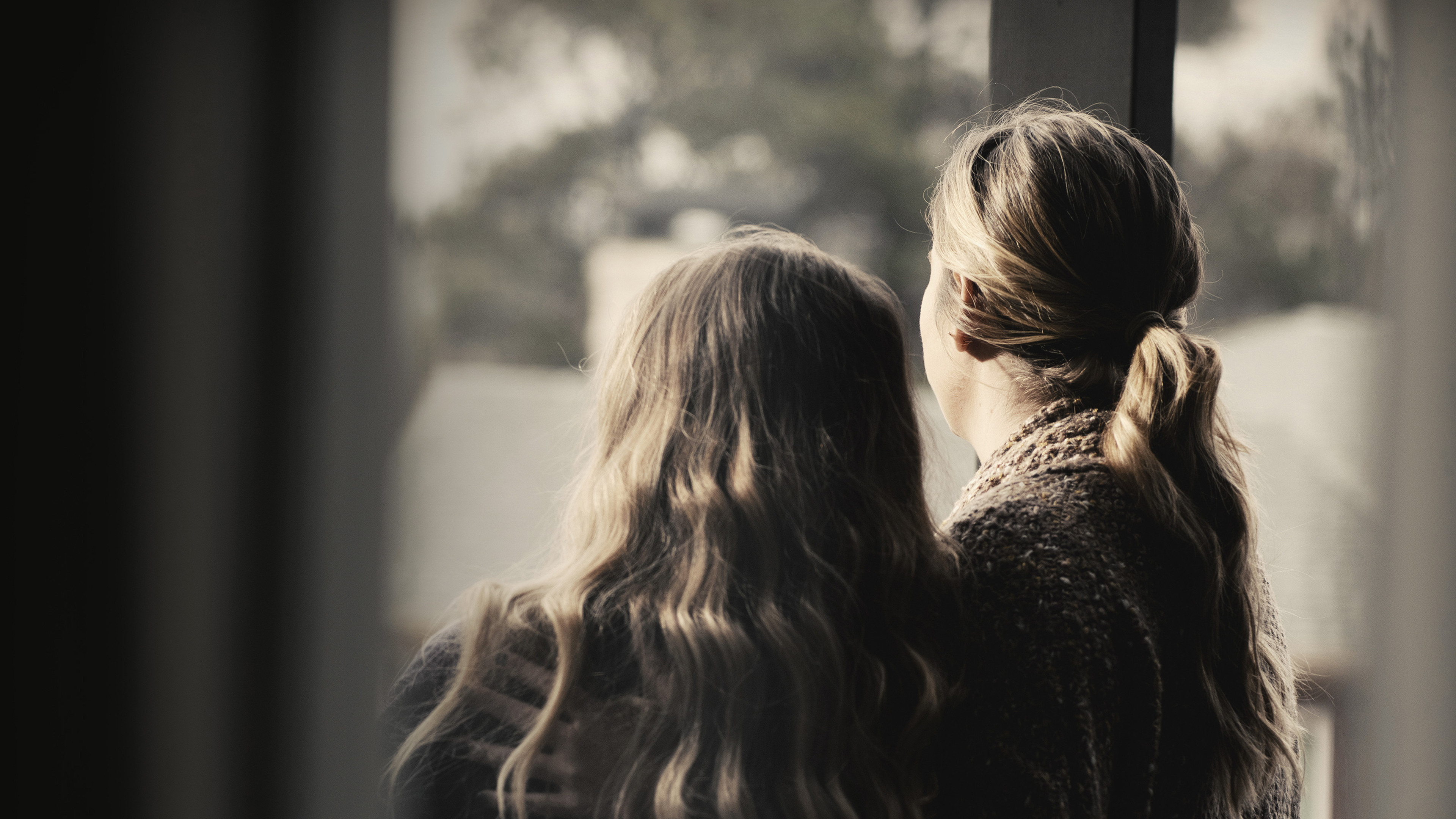 Unbreakable: Live to Tell Background