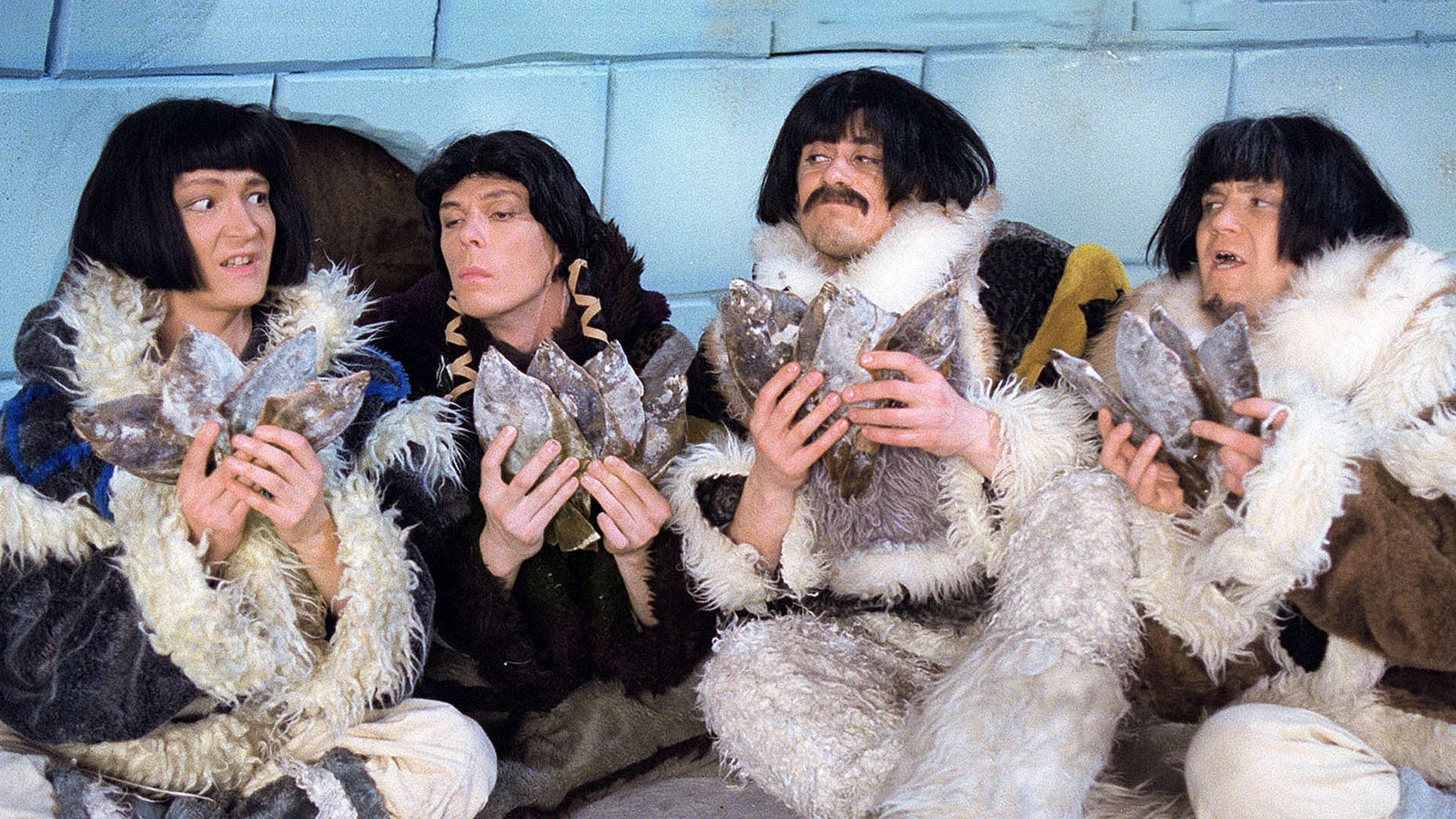 Studio Julmahuvi Background