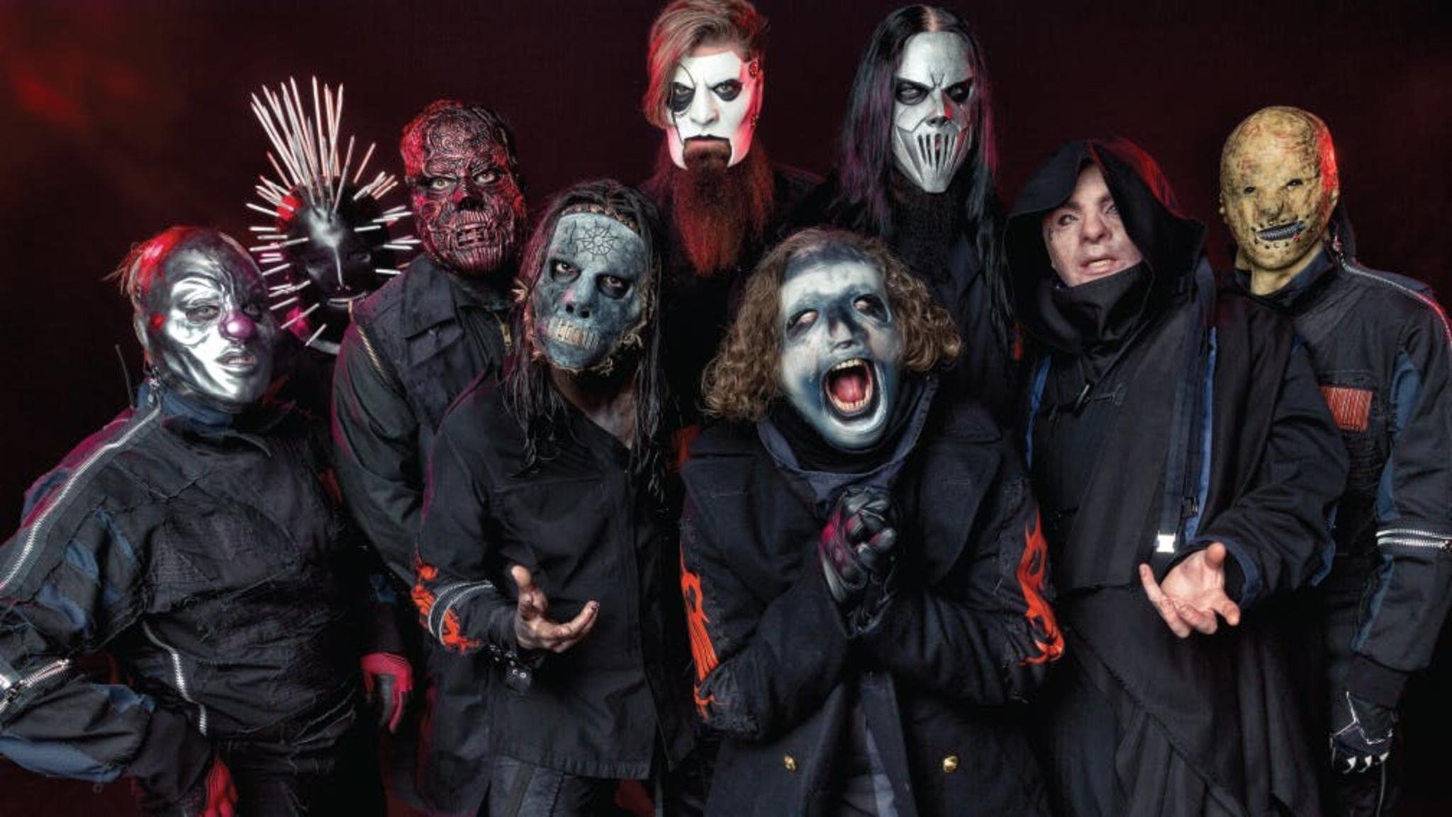 Slipknot Unmasked: All Out Life Background