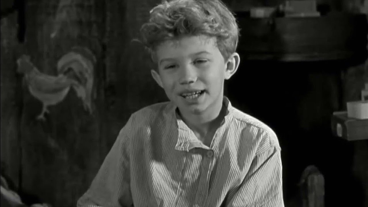 The Childhood of Maxim Gorky Background