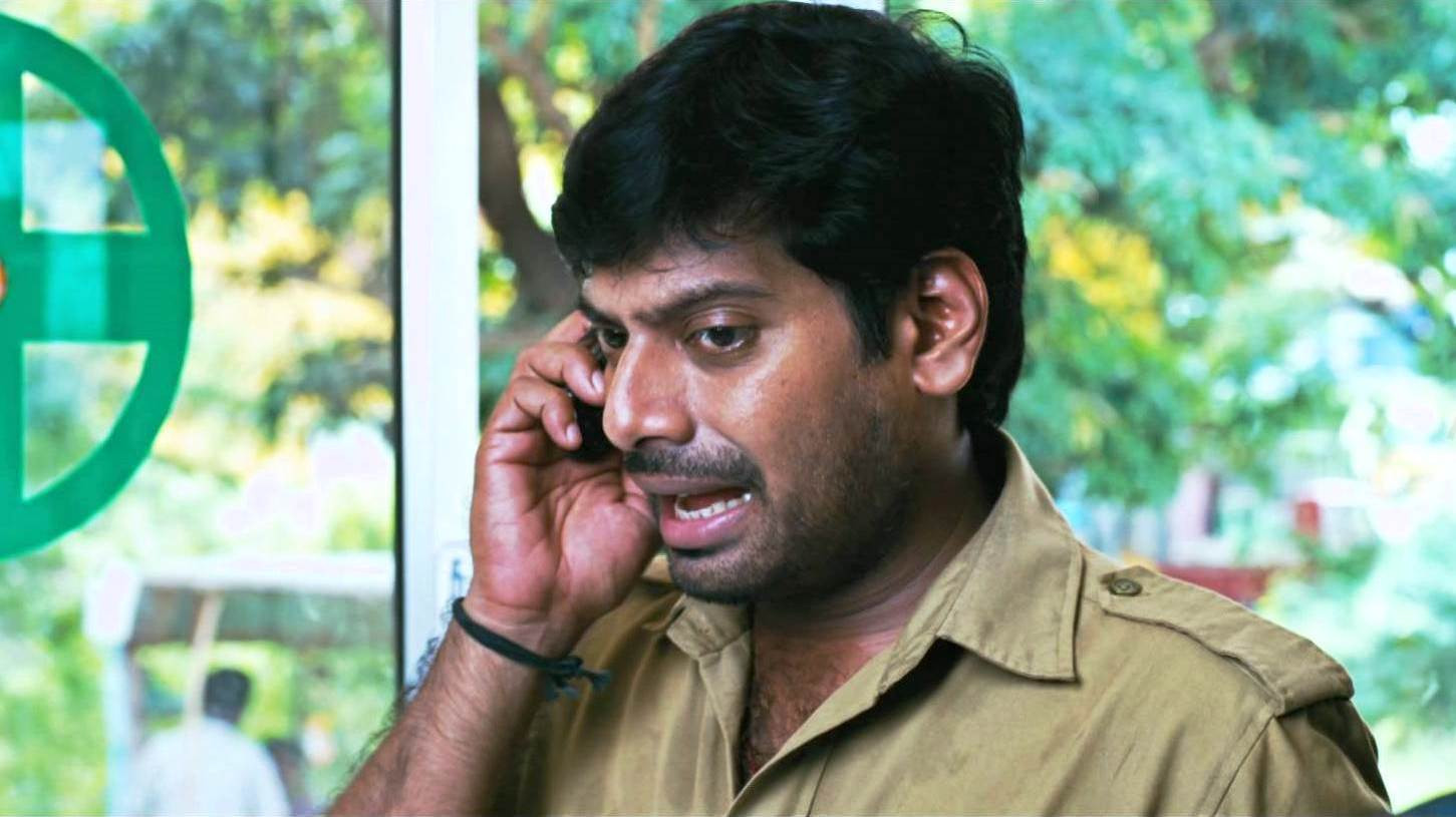 Raman Thediya Seethai Background