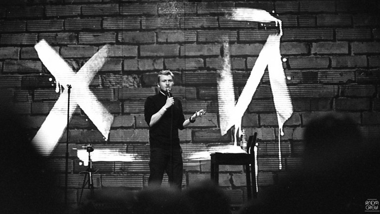 Danila Poperechny: F_CK Background