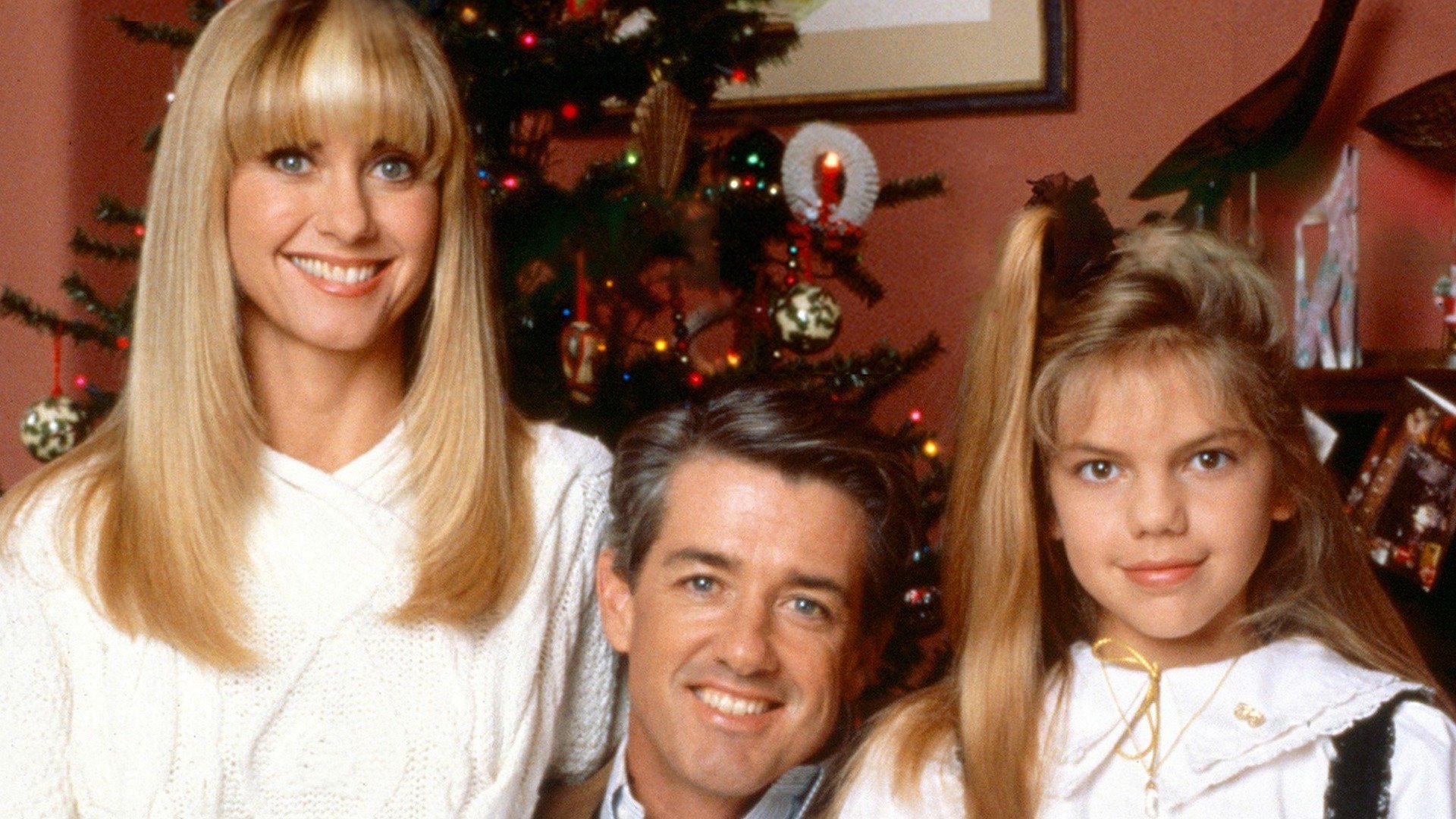 A Mom for Christmas Background