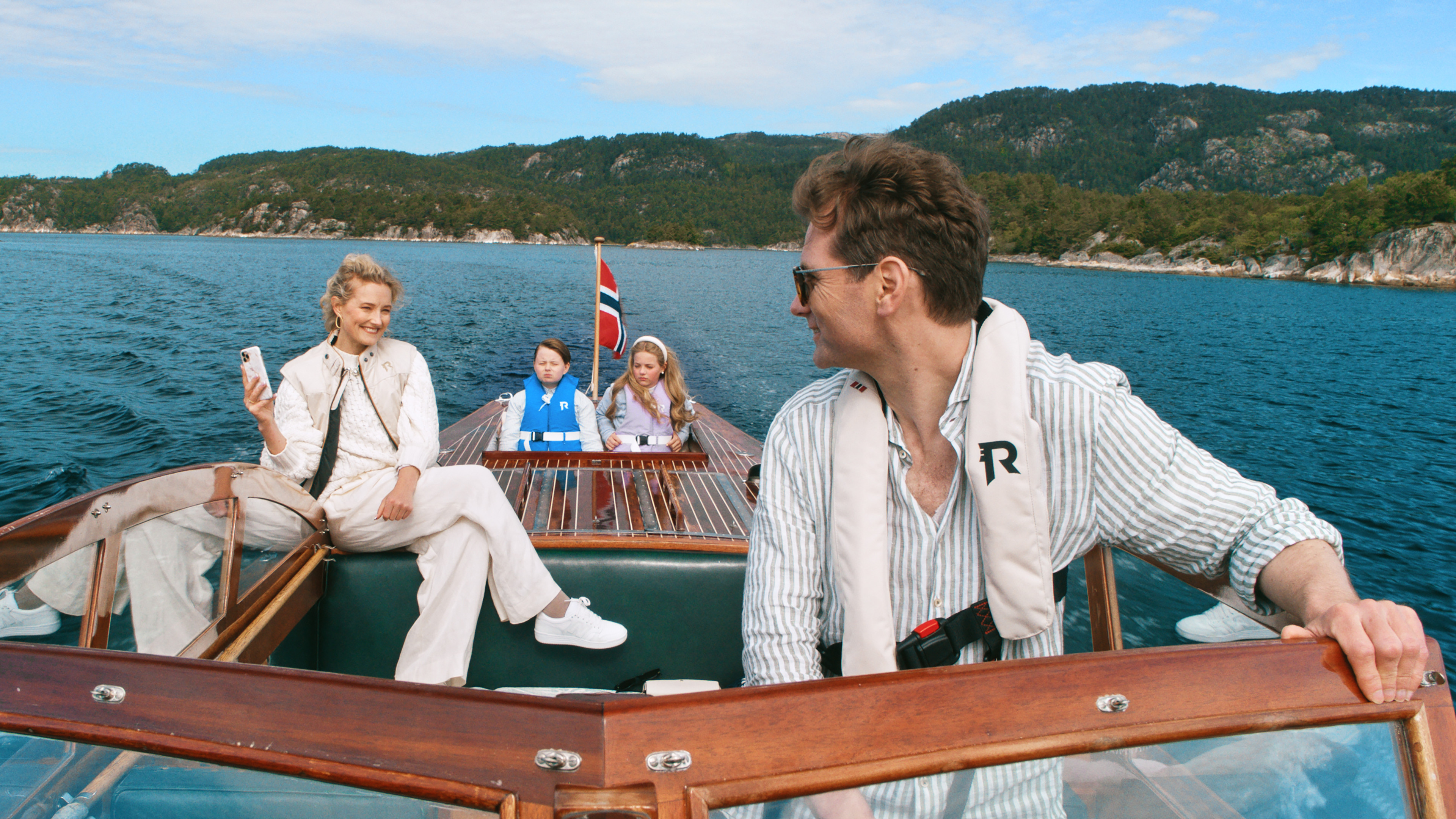 Victoria Must Go Background