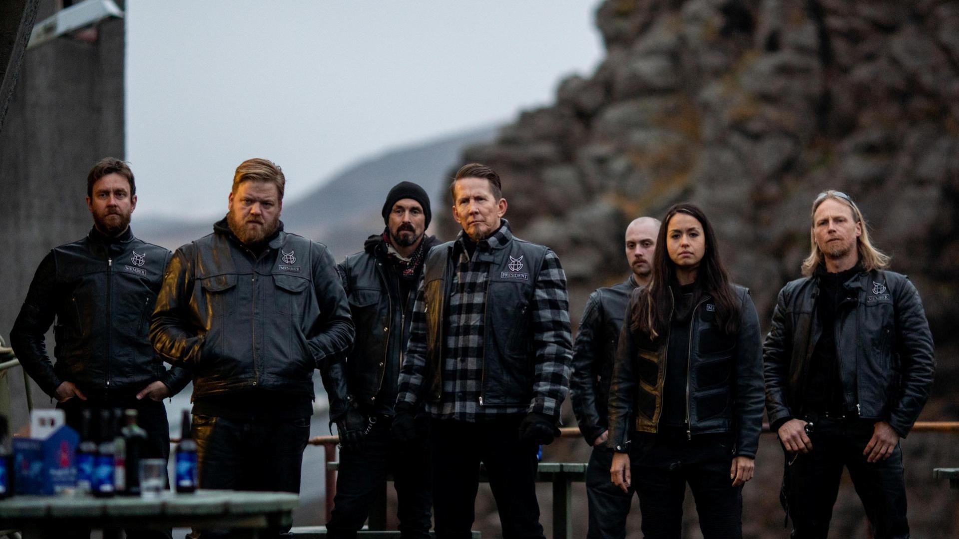 Entrapped Background