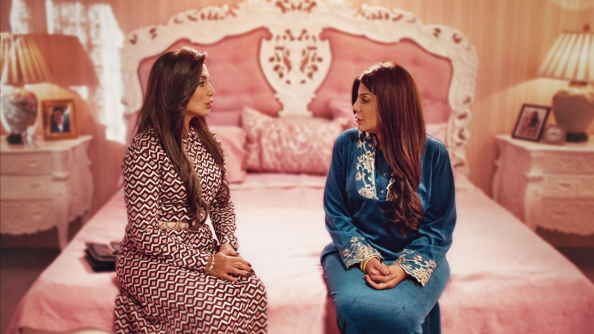 In the Bosom of a Thorn Background