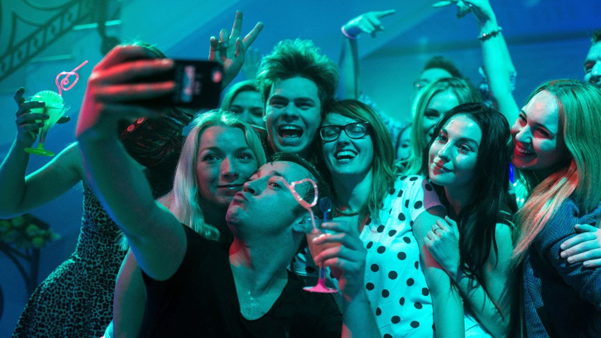 Szkoła uwodzenia Czesława M. Background