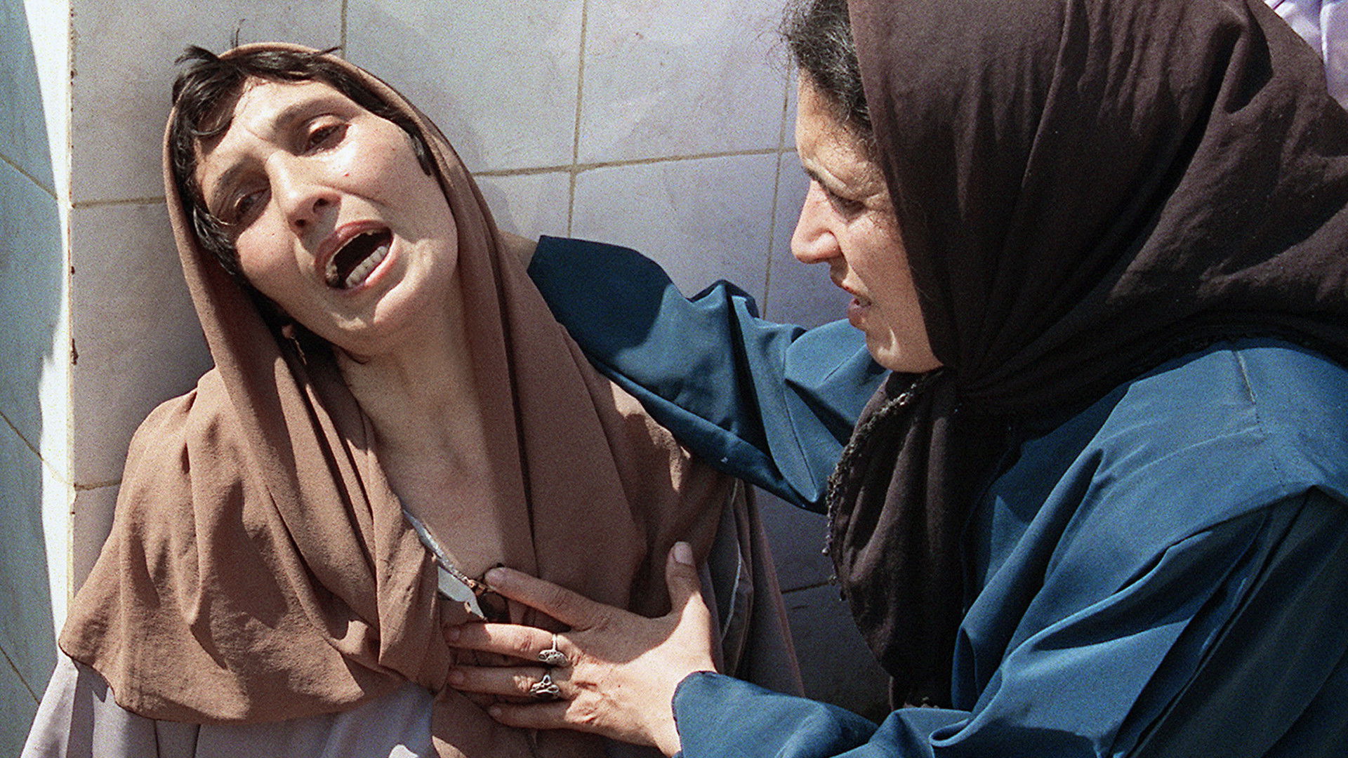 Algérie 1988-2000 : Autopsie d'une tragédie Background