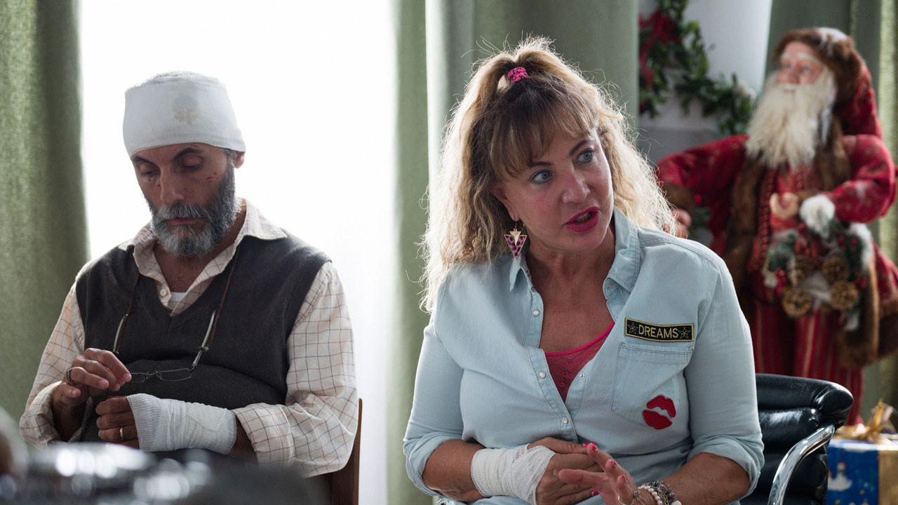 La prima pietra Background