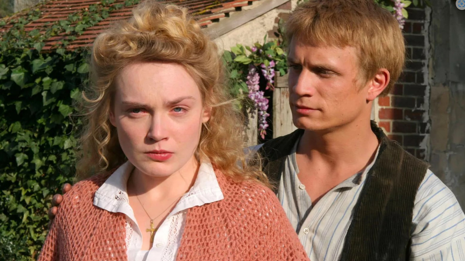 La Petite Fadette Background