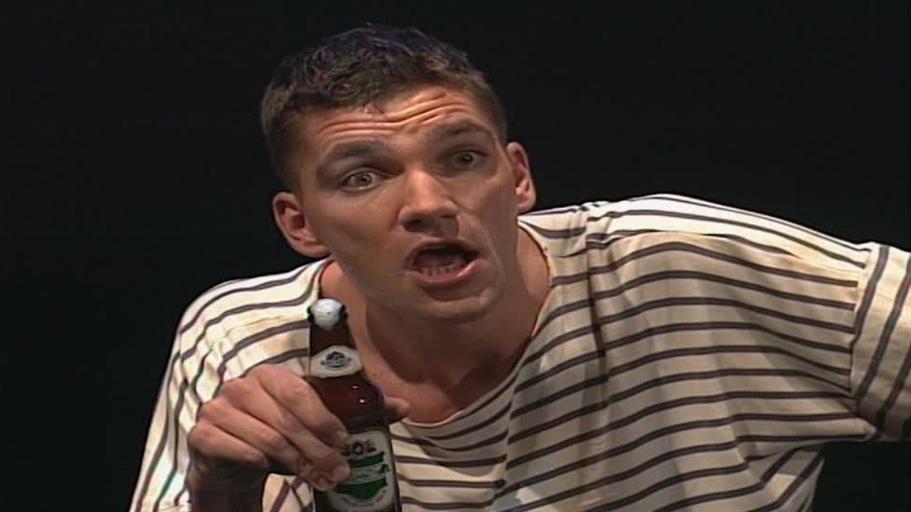 Theo Maassen: Bepaalde Dingen Background