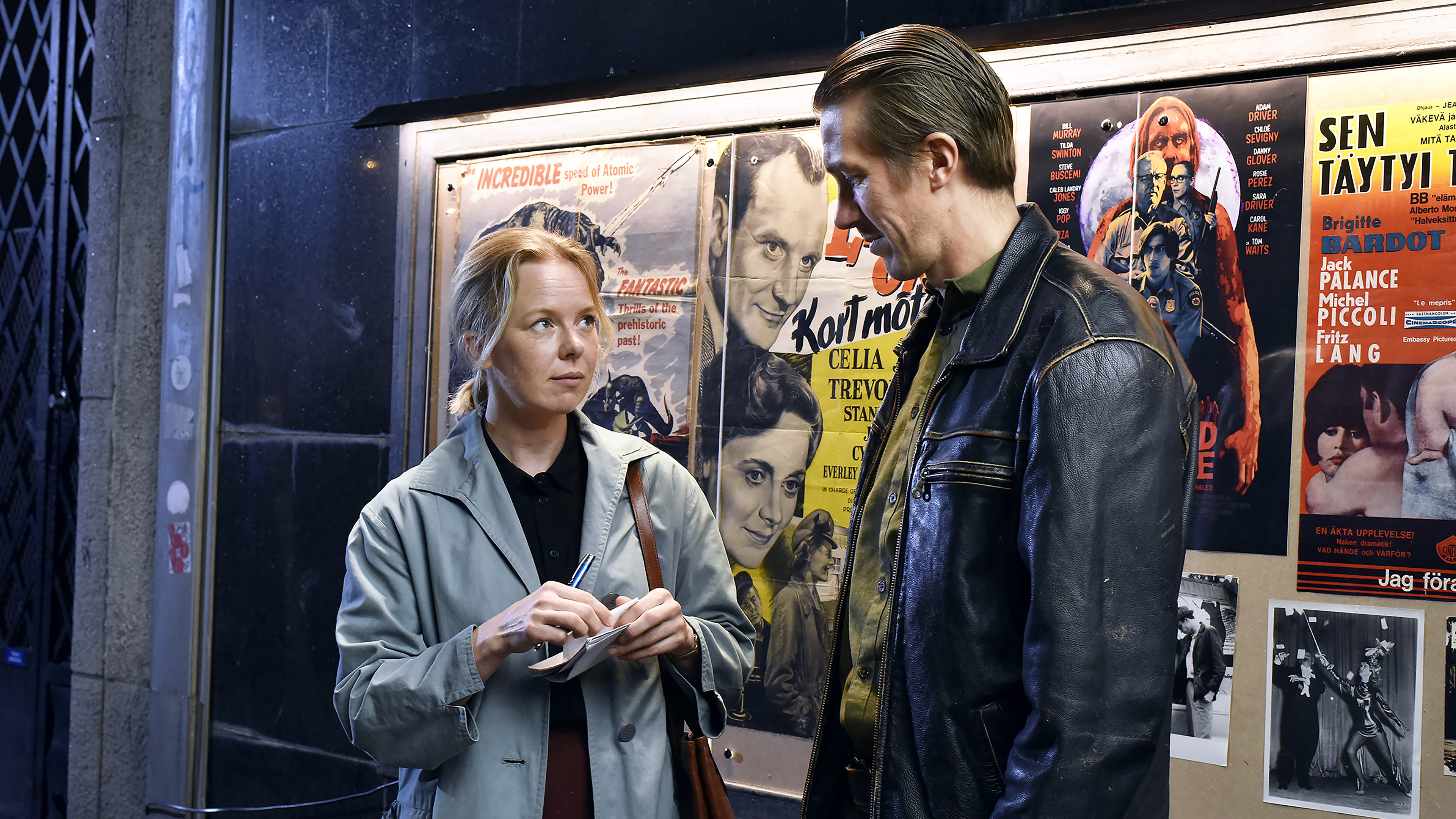 Fallen Leaves Background