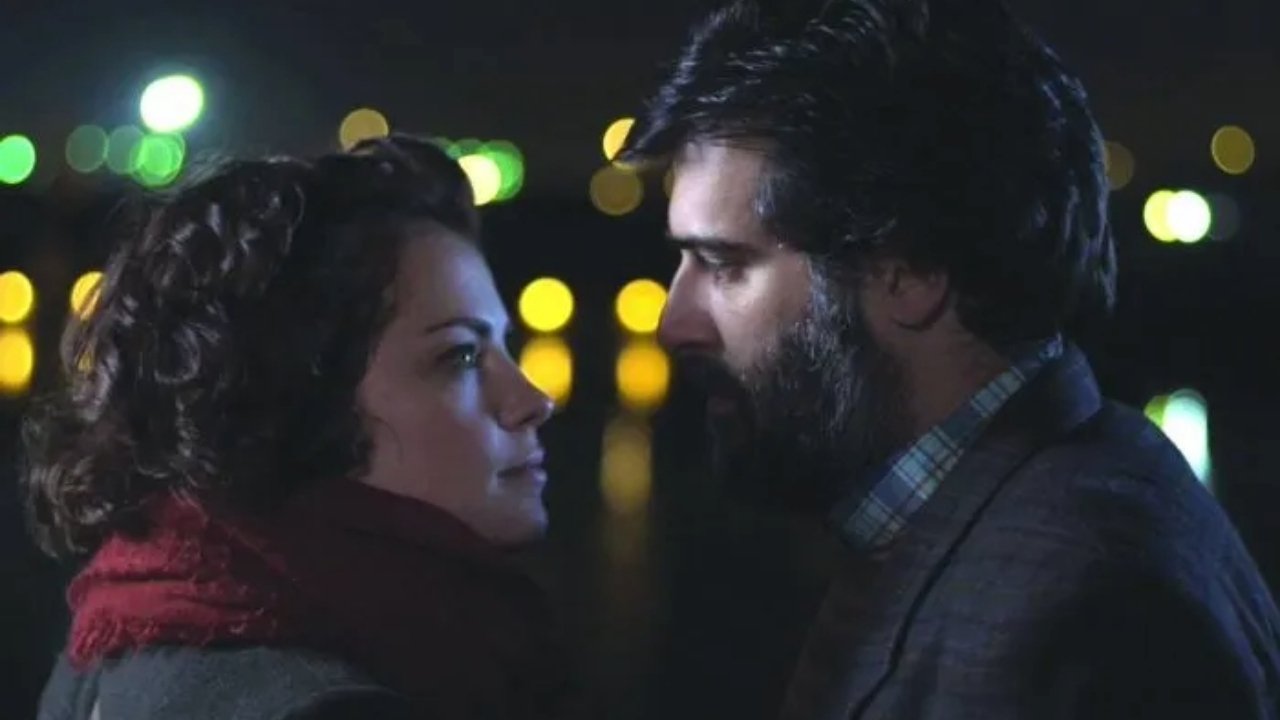 El crítico Background